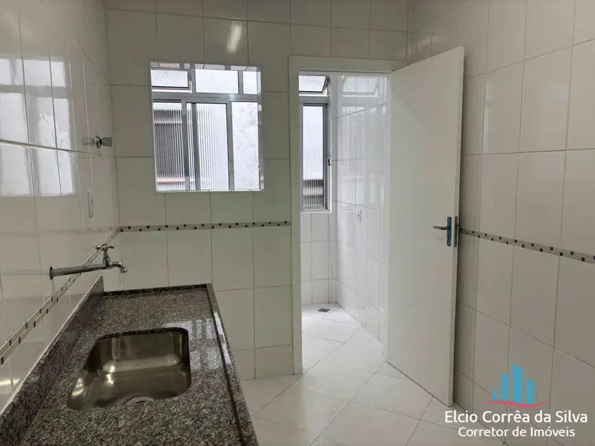 Foto 5 de Apartamento com 2 quartos para alugar, 70m2 em Vila Mathias, Santos - SP