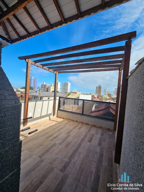 Foto 8 de Casa com 3 quartos à venda, 105m2 em Maracanã, Praia Grande - SP