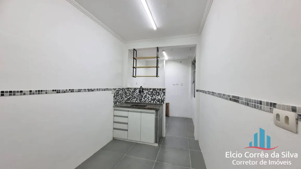 Foto 8 de Apartamento com 2 quartos para alugar, 70m2 em Vila Mathias, Santos - SP