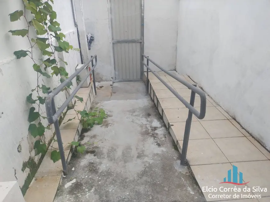 Foto 2 de Casa com 1 quarto para alugar, 28m2 em Vila Mathias, Santos - SP