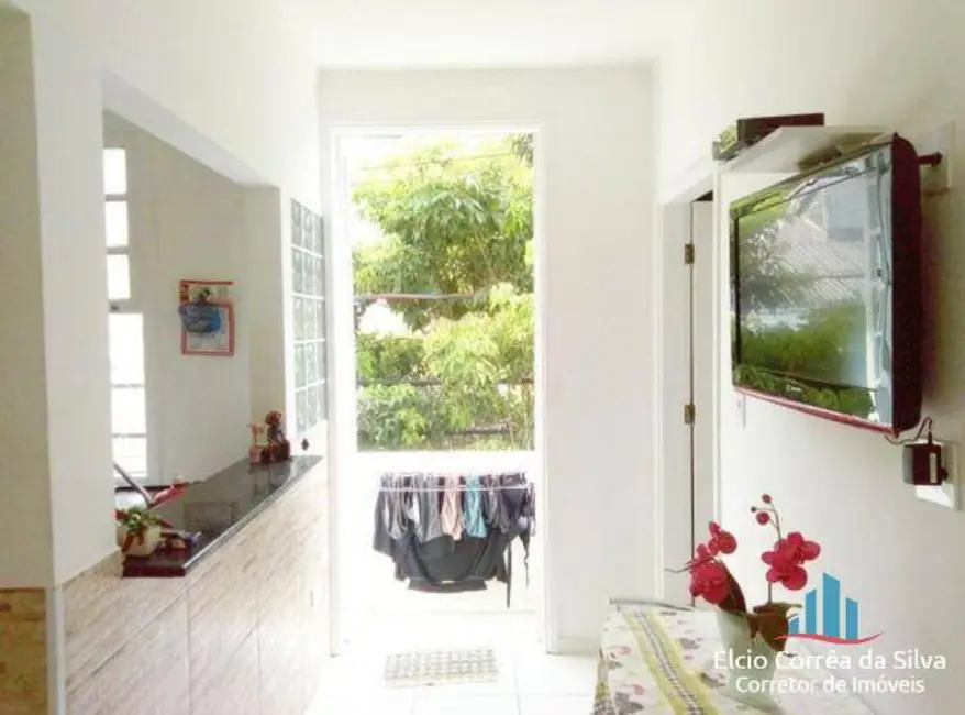 Foto 2 de Apartamento com 2 quartos à venda, 56m2 em Marapé, Santos - SP
