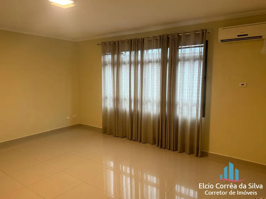 Apartamento com 3 quartos para alugar, 113m2 em Marapé, Santos - SP - imagem 3 Foto 3 de Apartamento com 3 quartos para alugar, 113m2 em Marapé, Santos - SP