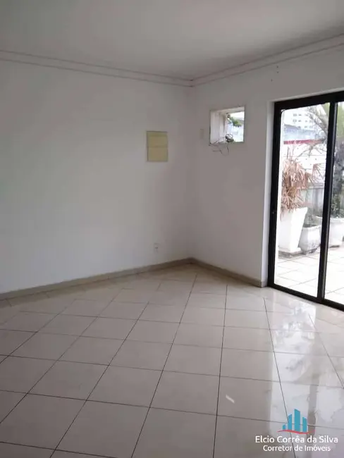 Foto 2 de Casa com 3 quartos à venda, 240m2 em Vila Valença, Sao Vicente - SP
