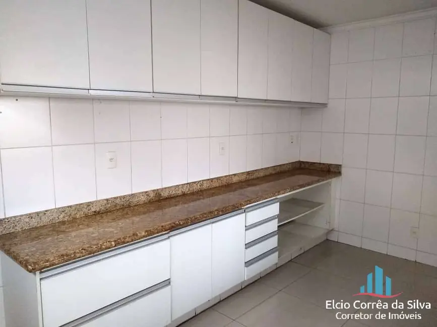 Casa com 3 quartos à venda, 240m2 em Vila Valença, Sao Vicente - SP - imagem 7 Foto 7 de Casa com 3 quartos à venda, 240m2 em Vila Valença, Sao Vicente - SP
