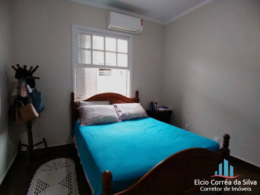 Casa com 3 quartos à venda, 85m2 em Macuco, Santos - SP - imagem 9 Foto 9 de Casa com 3 quartos à venda, 85m2 em Macuco, Santos - SP