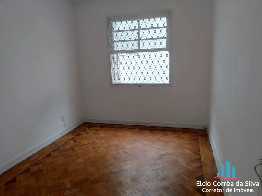 Foto 9 de Apartamento com 2 quartos para alugar, 70m2 em Gonzaga, Santos - SP