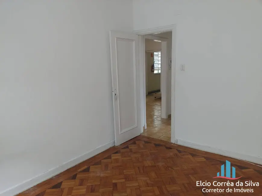 Foto 4 de Apartamento com 2 quartos para alugar, 70m2 em Gonzaga, Santos - SP