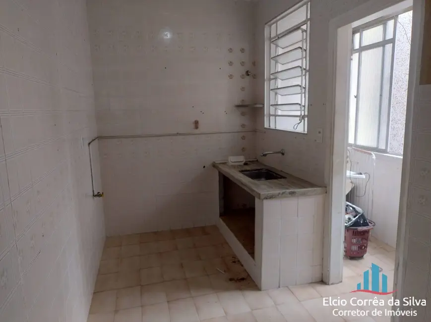 Foto 5 de Apartamento com 2 quartos para alugar, 70m2 em Gonzaga, Santos - SP