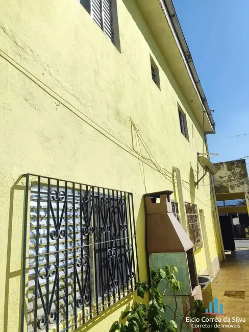 Foto 2 de Casa com 4 quartos à venda, 150m2 em Ribeirópolis, Praia Grande - SP