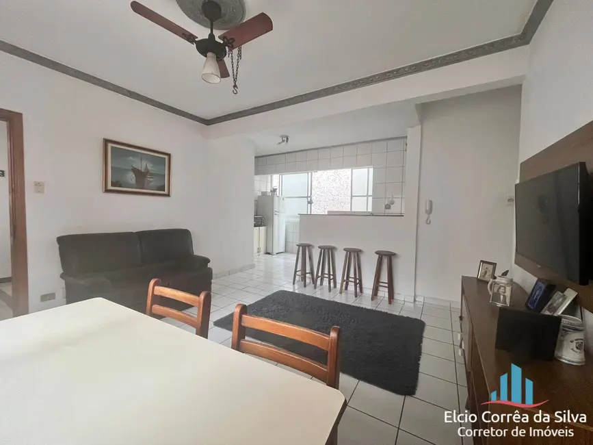 Foto 4 de Apartamento com 2 quartos à venda, 75m2 em Gonzaga, Santos - SP