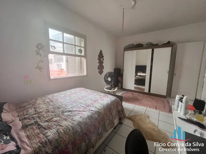 Foto 7 de Apartamento com 2 quartos à venda, 75m2 em Gonzaga, Santos - SP