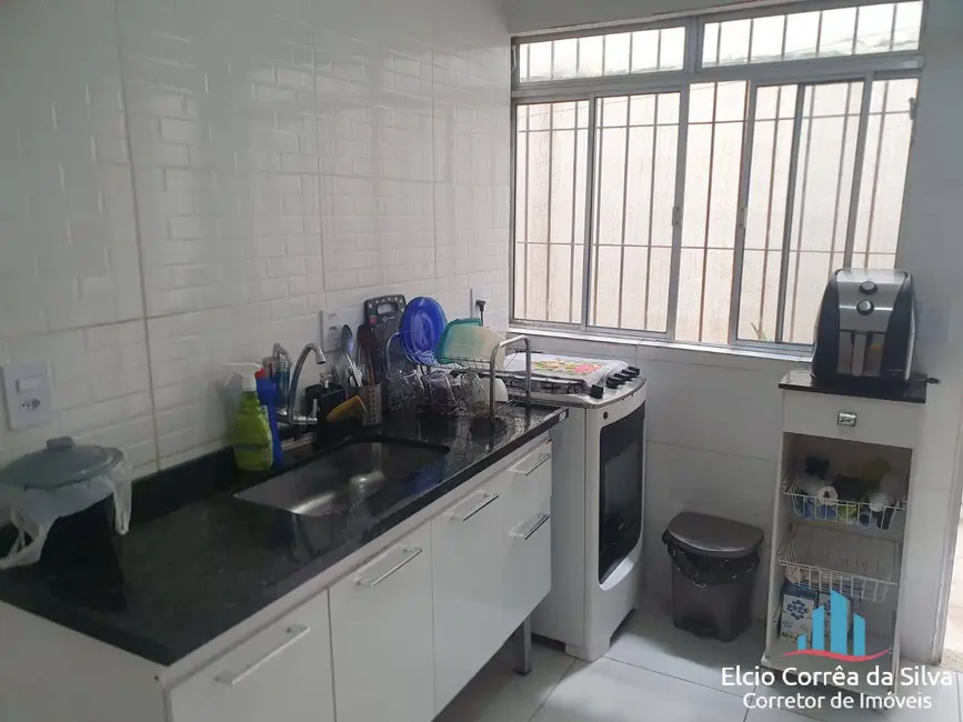 Foto 6 de Casa com 3 quartos à venda, 150m2 em Ocian, Praia Grande - SP