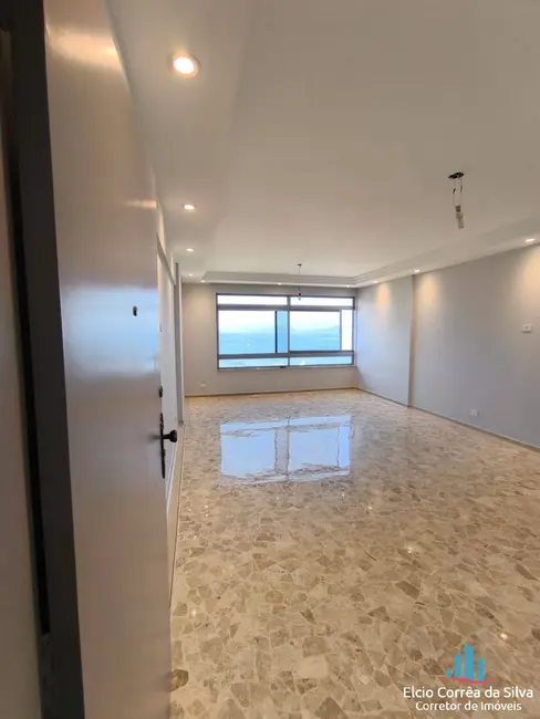 Foto 6 de Apartamento com 4 quartos à venda, 200m2 em Ponta da Praia, Santos - SP