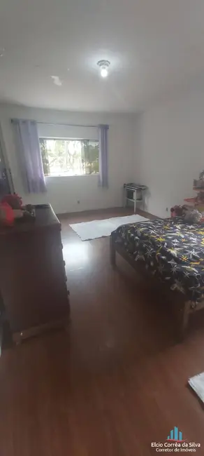 Casa com 3 quartos à venda, 140m2 em Marapé, Santos - SP - imagem 8 Foto 8 de Casa com 3 quartos à venda, 140m2 em Marapé, Santos - SP