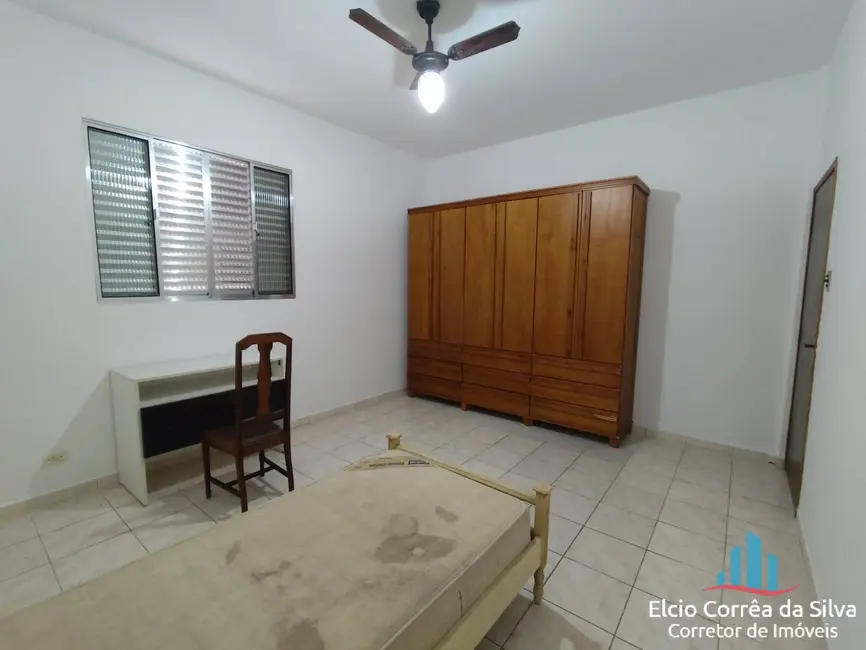 Apartamento com 3 quartos para alugar, 90m2 em Gonzaga, Santos - SP - imagem 8 Foto 8 de Apartamento com 3 quartos para alugar, 90m2 em Gonzaga, Santos - SP