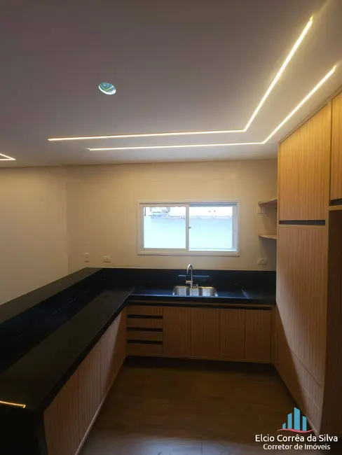 Foto 4 de Casa com 2 quartos à venda, 89m2 em Ocian, Praia Grande - SP