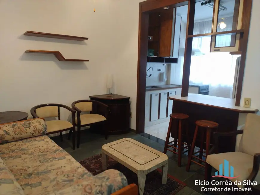 Apartamento com 2 quartos para alugar, 51m2 em Gonzaga, Santos - SP - imagem 4 Foto 4 de Apartamento com 2 quartos para alugar, 51m2 em Gonzaga, Santos - SP