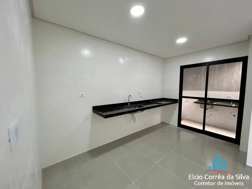 Foto 8 de Casa com 2 quartos à venda, 63m2 em Melvi, Praia Grande - SP