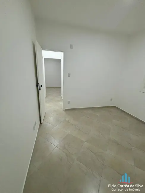 Foto 2 de Apartamento com 2 quartos à venda, 70m2 em Vila Mathias, Santos - SP