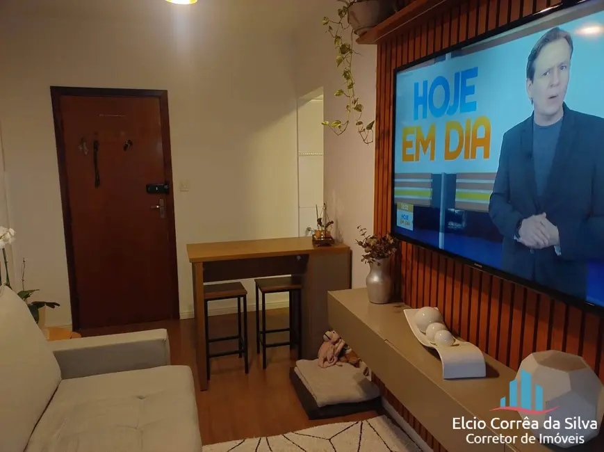 Foto 2 de Apartamento com 1 quarto à venda, 47m2 em Guilhermina, Praia Grande - SP