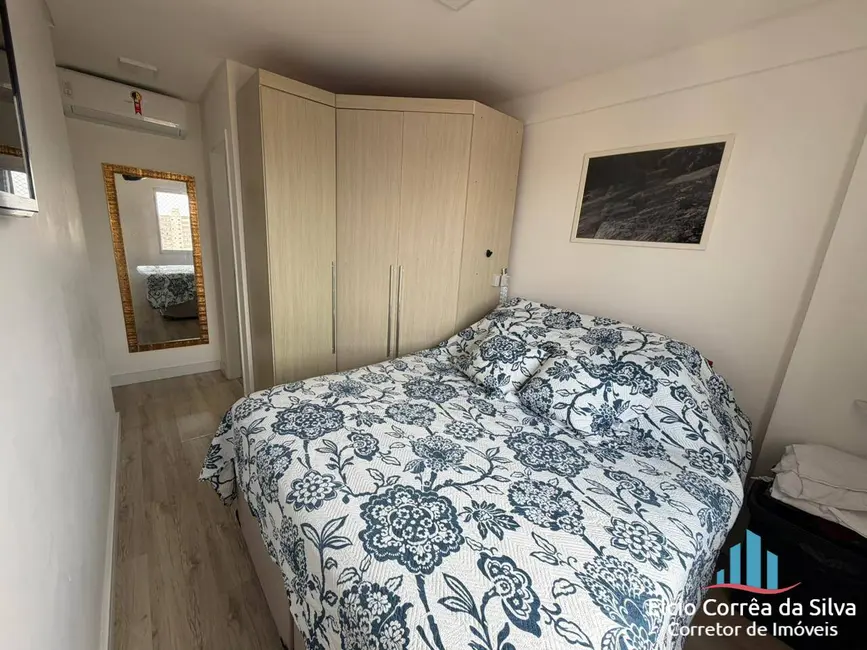 Foto 8 de Apartamento com 3 quartos à venda, 78m2 em Ocian, Praia Grande - SP