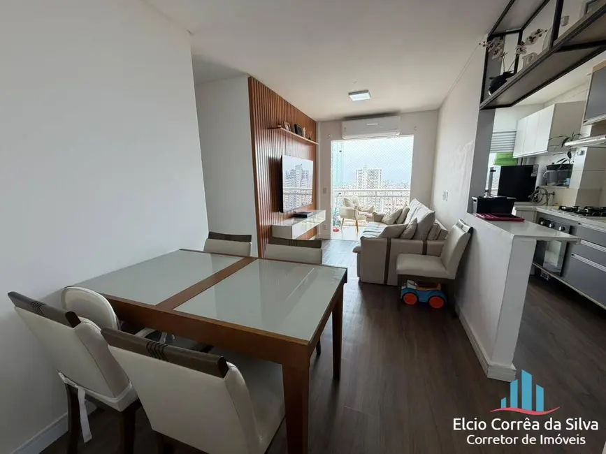 Foto 2 de Apartamento com 3 quartos à venda, 78m2 em Ocian, Praia Grande - SP