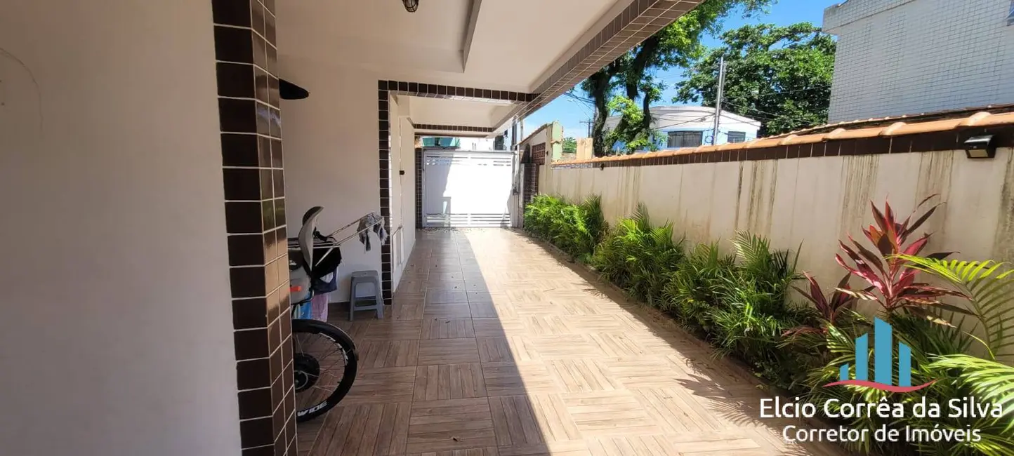 Foto 1 de Casa com 3 quartos à venda, 112m2 em Macuco, Santos - SP