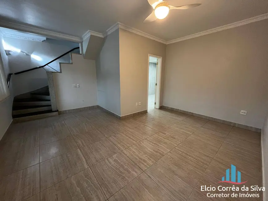 Foto 4 de Casa com 3 quartos para alugar, 236m2 em Embaré, Santos - SP