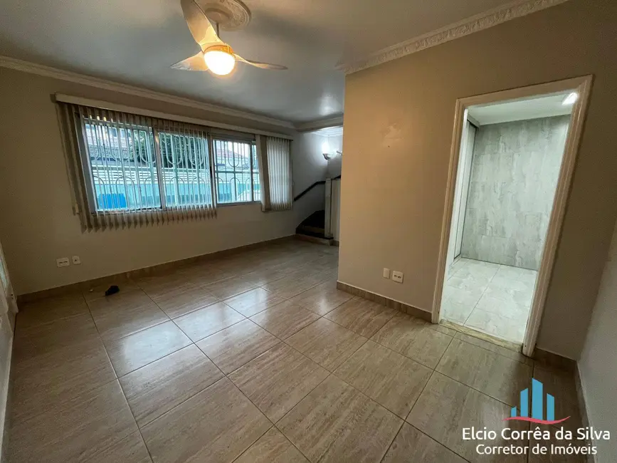 Foto 7 de Casa com 3 quartos para alugar, 236m2 em Embaré, Santos - SP