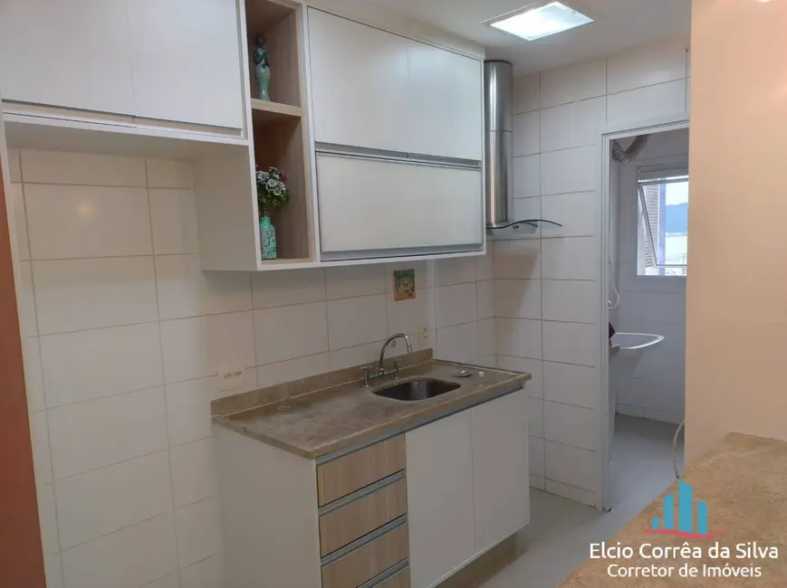 Apartamento com 2 quartos para alugar, 77m2 em José Menino, Santos - SP - imagem 6 Foto 6 de Apartamento com 2 quartos para alugar, 77m2 em José Menino, Santos - SP