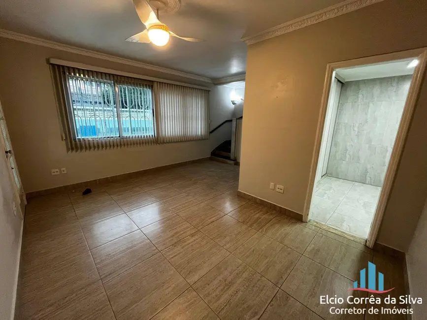 Foto 5 de Casa com 3 quartos para alugar, 236m2 em Embaré, Santos - SP