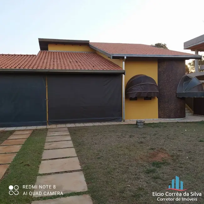 Foto 2 de Casa com 5 quartos à venda, 300m2 em Centro, Avare - SP