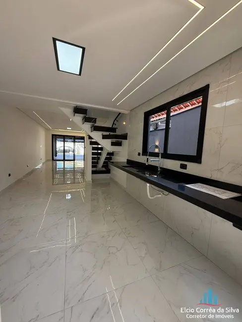 Foto 4 de Casa com 4 quartos à venda, 204m2 em Boqueirão, Praia Grande - SP