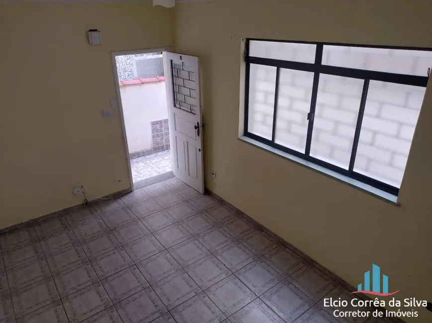 Foto 2 de Casa com 2 quartos à venda, 80m2 em Embaré, Santos - SP