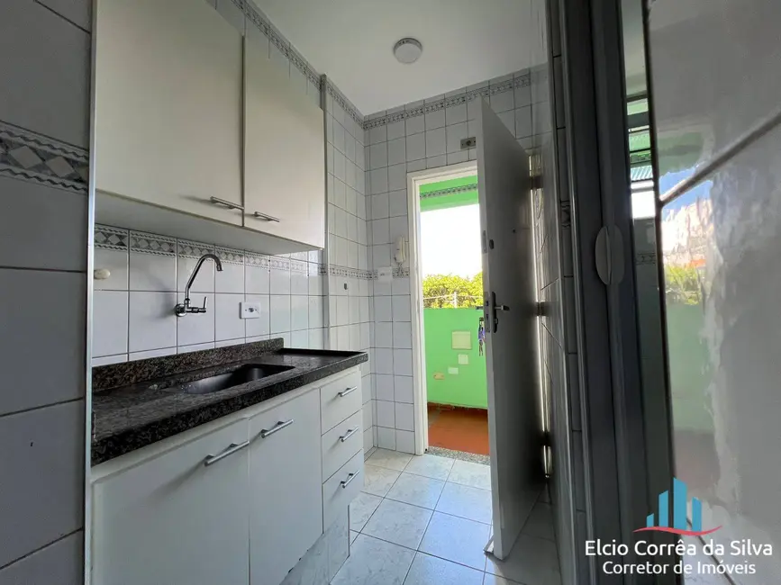 Foto 14 de Apartamento para alugar, 30m2 em Aparecida, Santos - SP