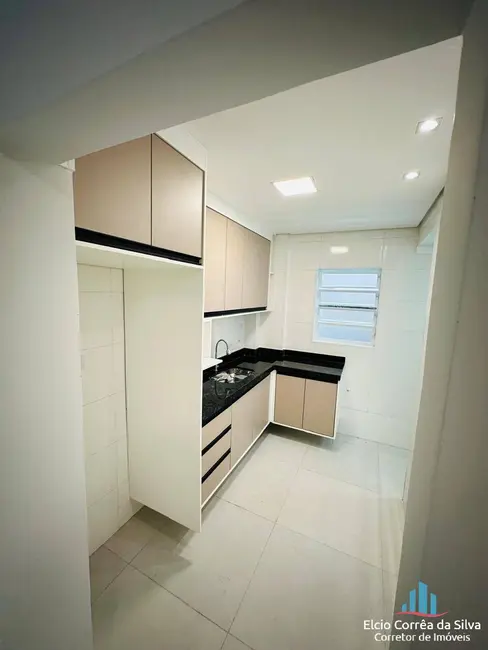 Foto 5 de Apartamento com 2 quartos à venda, 63m2 em Ponta da Praia, Santos - SP
