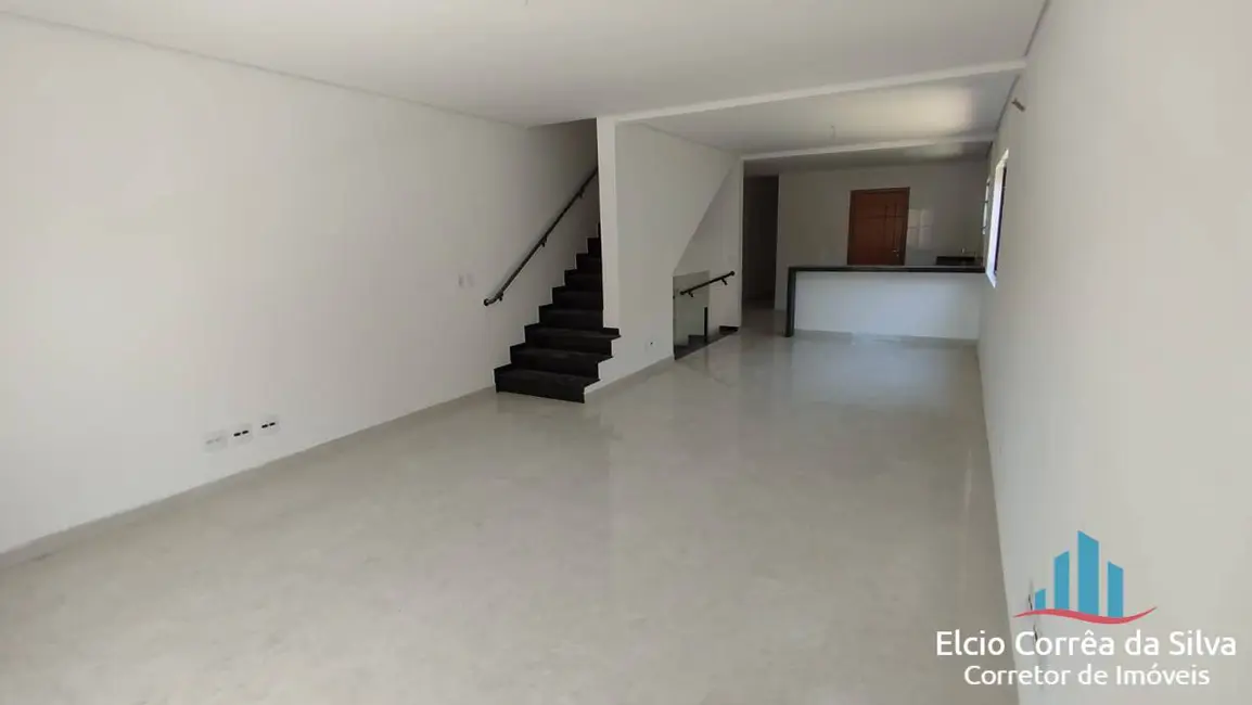 Foto 1 de Casa com 3 quartos à venda, 220m2 em Embaré, Santos - SP