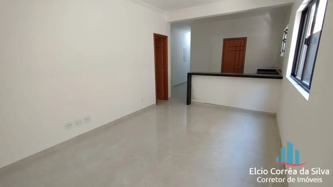 Foto 2 de Casa com 3 quartos à venda, 100m2 em Embaré, Santos - SP