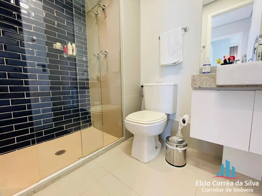 Foto 8 de Apartamento com 2 quartos para alugar, 60m2 em Gonzaga, Santos - SP