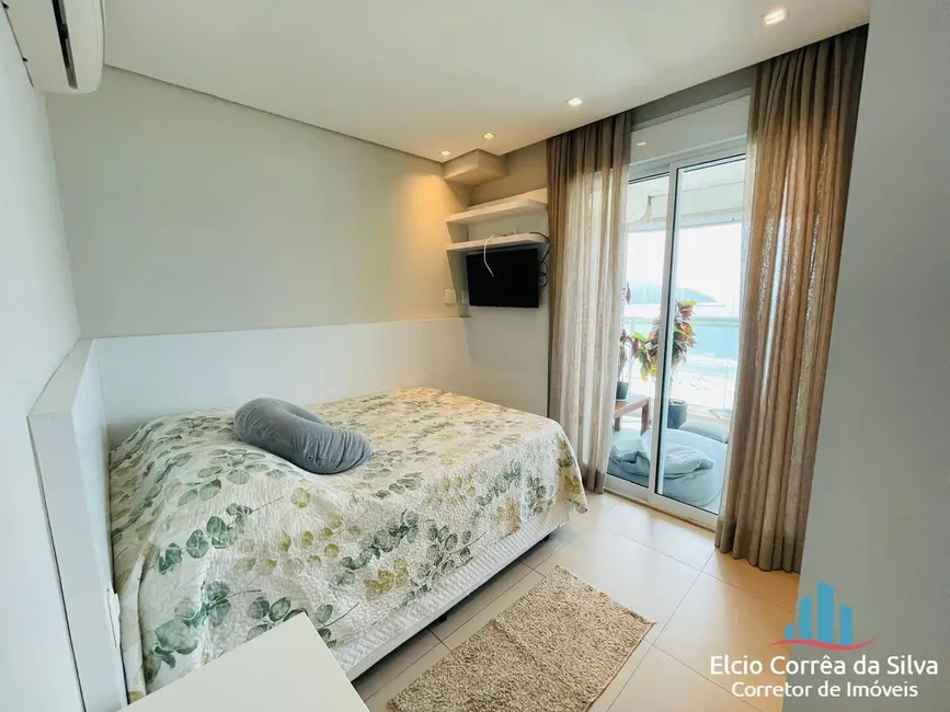 Foto 4 de Apartamento com 2 quartos para alugar, 60m2 em Gonzaga, Santos - SP