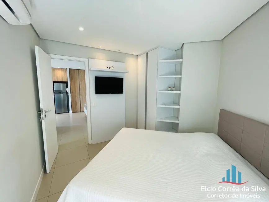 Foto 9 de Apartamento com 2 quartos para alugar, 60m2 em Gonzaga, Santos - SP