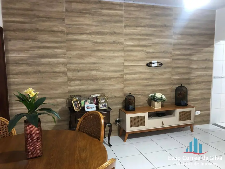 Foto 4 de Casa com 3 quartos à venda, 300m2 em Macuco, Santos - SP
