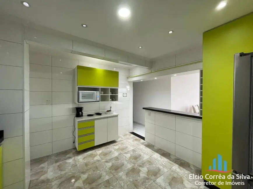 Apartamento com 3 quartos à venda, 163m2 em Gonzaga, Santos - SP - imagem 5 Foto 5 de Apartamento com 3 quartos à venda, 163m2 em Gonzaga, Santos - SP