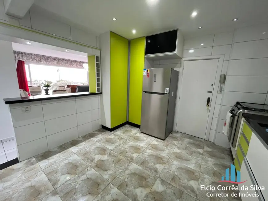 Apartamento com 3 quartos à venda, 163m2 em Gonzaga, Santos - SP - imagem 6 Foto 6 de Apartamento com 3 quartos à venda, 163m2 em Gonzaga, Santos - SP