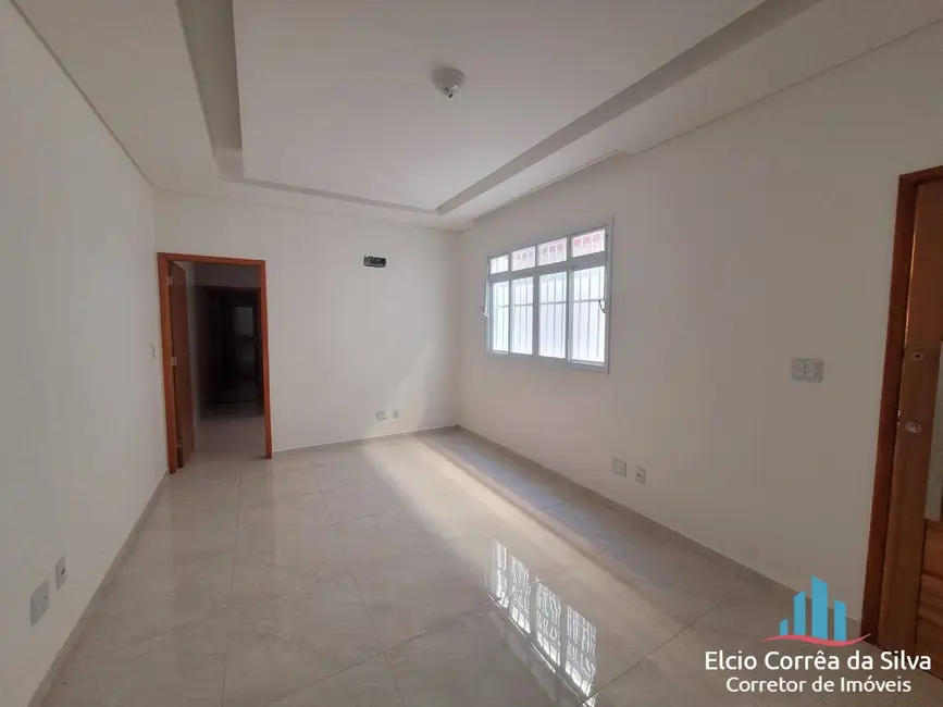 Foto 2 de Casa com 2 quartos à venda, 70m2 em Embaré, Santos - SP