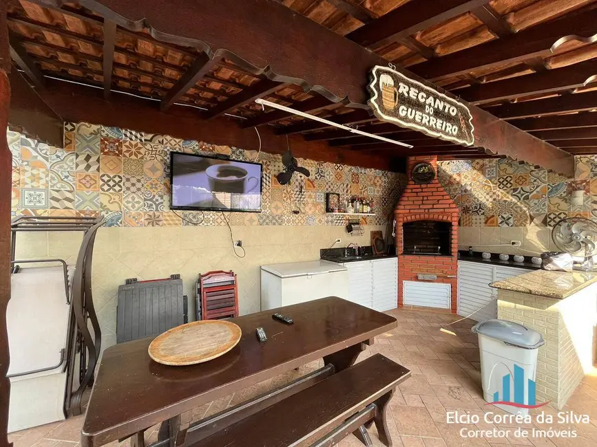 Casa com 4 quartos à venda, 150m2 em Macuco, Santos - SP - imagem 8 Foto 8 de Casa com 4 quartos à venda, 150m2 em Macuco, Santos - SP