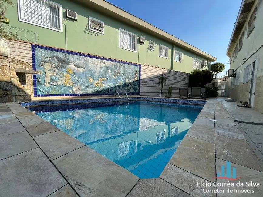 Casa com 4 quartos à venda, 150m2 em Macuco, Santos - SP - imagem 2 Foto 2 de Casa com 4 quartos à venda, 150m2 em Macuco, Santos - SP