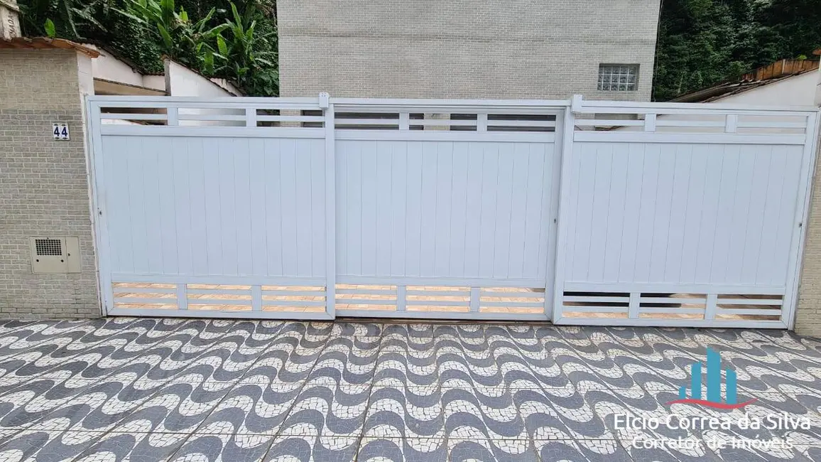 Casa com 4 quartos à venda, 300m2 em Jabaquara, Santos - SP - imagem 2 Foto 2 de Casa com 4 quartos à venda, 300m2 em Jabaquara, Santos - SP