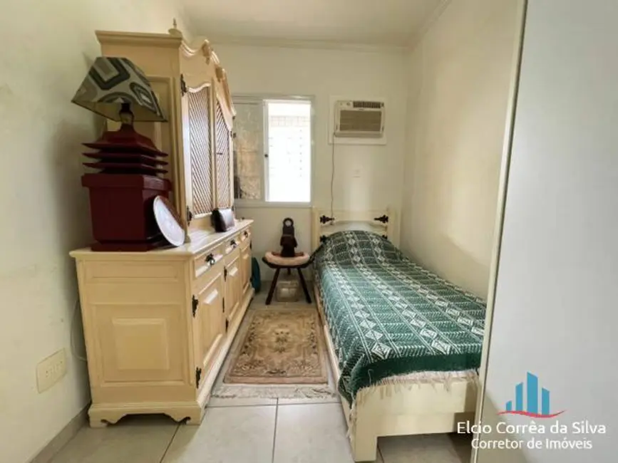 Foto 9 de Apartamento com 3 quartos para alugar, 303m2 em Gonzaga, Santos - SP