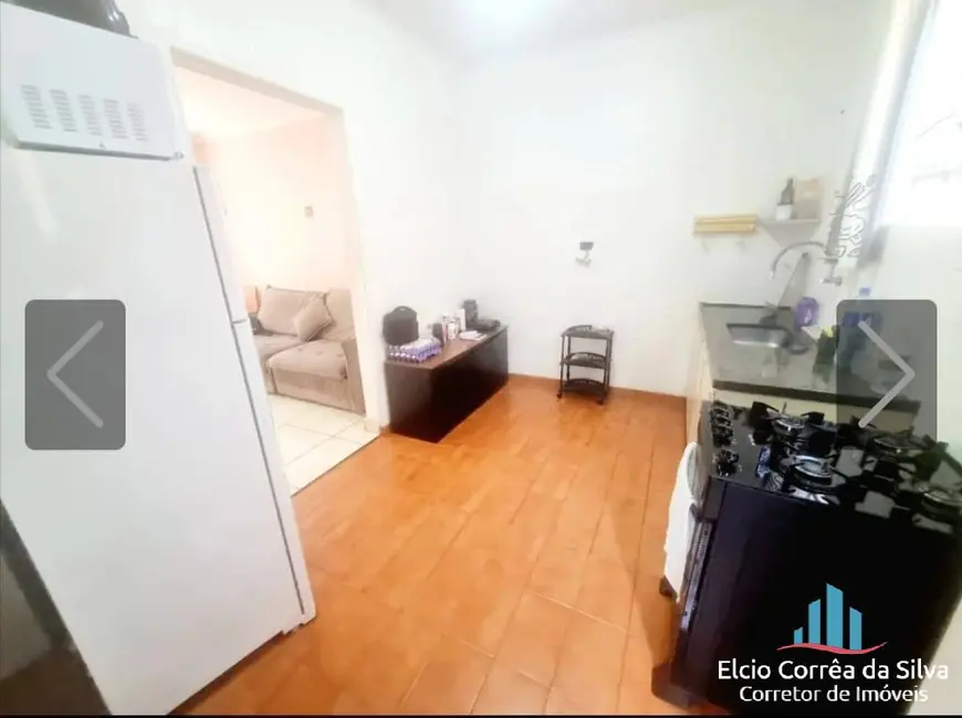 Foto 4 de Casa com 2 quartos à venda, 78m2 em Vila Mathias, Santos - SP